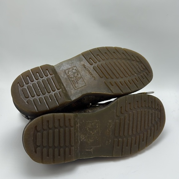 Dr Marten DADD 1460 PASCAL boots size 11 women’s 10 men’s - Picture 6 of 7